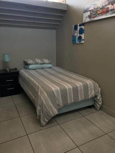 4 Bed Apartment in Windsor East