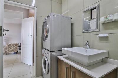 2 Bed Apartment in Bedfordview