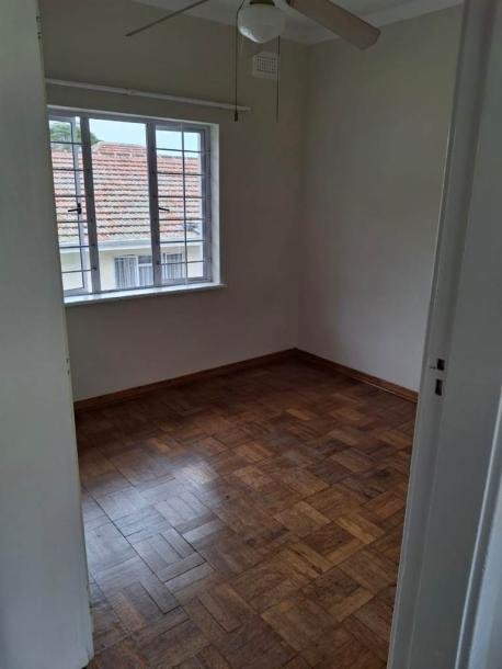 2 Bedroom Flat in Musgrave-10