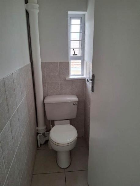 2 Bedroom Flat in Musgrave-8