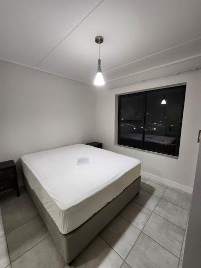 2 Bedroom Apartment in Gordons Bay Central