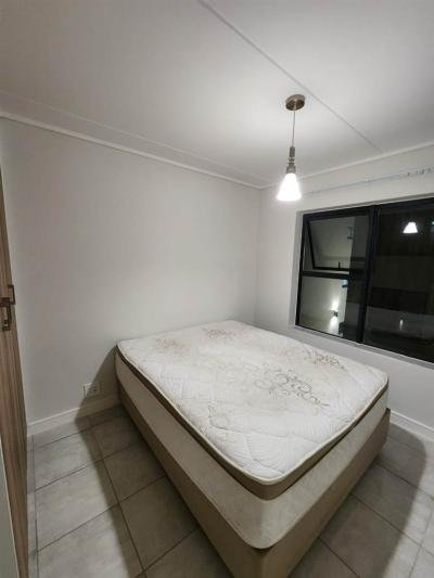 2 Bedroom Apartment in Gordons Bay Central