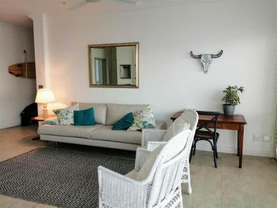 2 Bedroom Apartment in Muizenberg-11