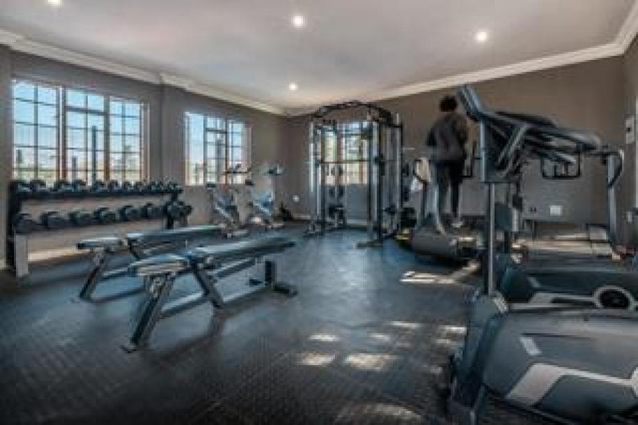 1 Bedroom Apartment / Flat to Rent in Randpark Ridge-12