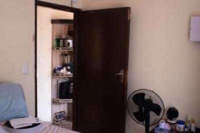 2 Bedroom House for Sale in Protea Glen