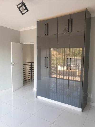 3 Bedroom Duplex in Bluff