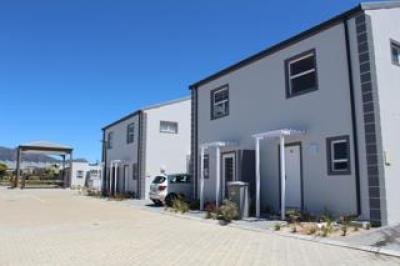 2 Bedroom House for Sale in Elfindale