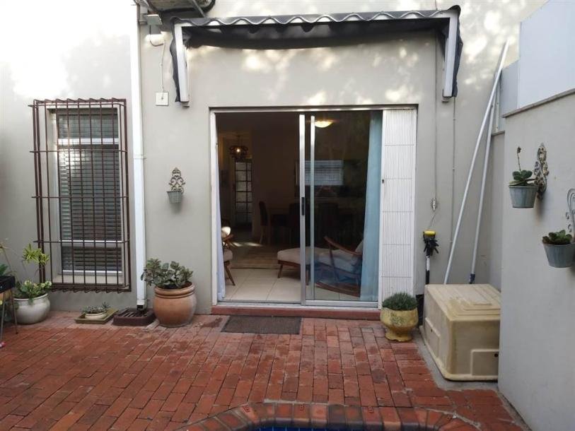 3 Bed Duplex in Durban North-13