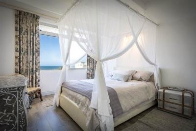 3 Bedroom Apartment in Umhlanga Rocks