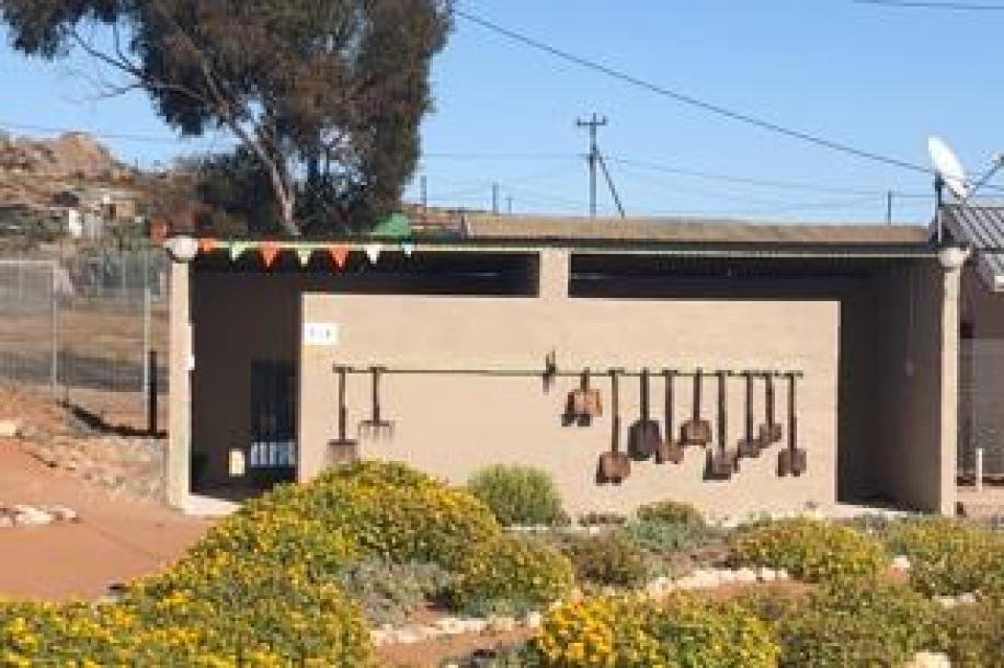 Commercial Property for Sale in Soebatsfontein-13