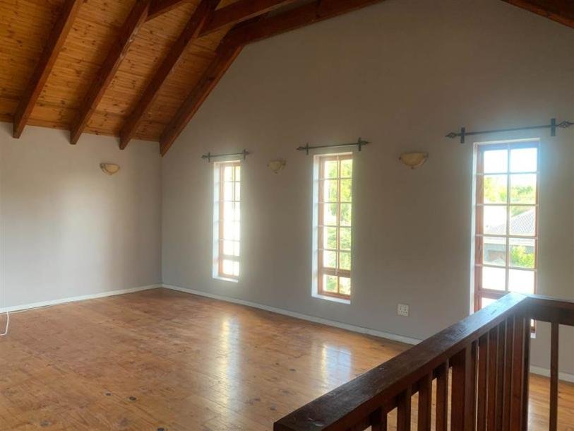 1 Bed Apartment in Walmer-6