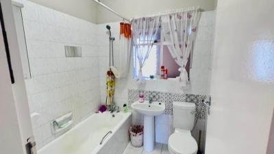 1 Bed Apartment in Mount Croix