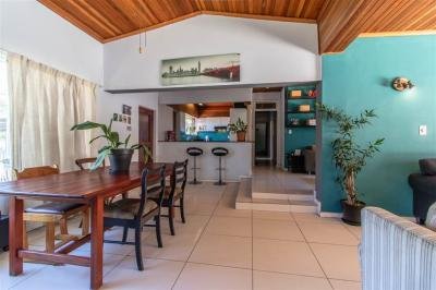 3 Bed House in Bordeaux