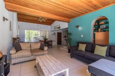 3 Bed House in Bordeaux