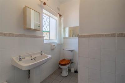 3 Bed House in Bordeaux
