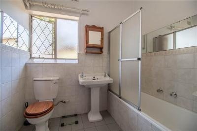 3 Bed House in Bordeaux