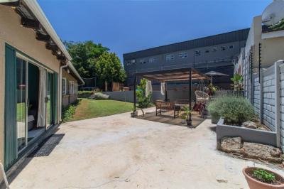 3 Bed House in Bordeaux