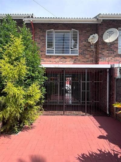 2 Bedroom Duplex in Musgrave