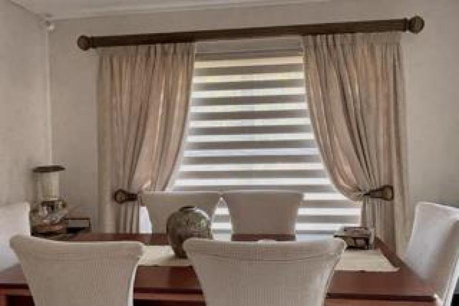 4 Bedroom Townhouse for Sale in Westville-17