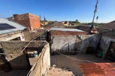 3 Bedroom House for Sale in Pimville Zone 6