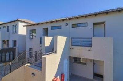 2 Bedroom Apartment / Flat for Sale in Ferndale