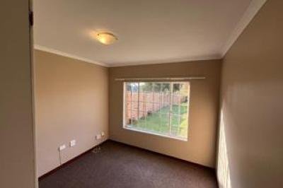 2 Bedroom Townhouse for Sale in Ferndale
