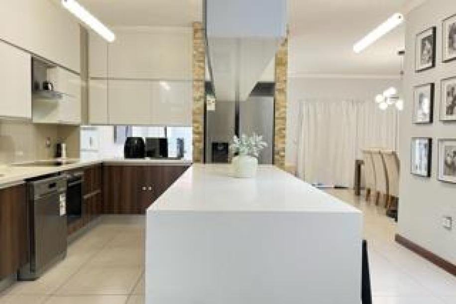 3 Bedroom Townhouse for Sale in Morning Hill-7