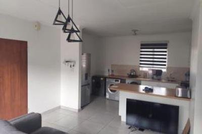 2 Bedroom Apartment / Flat for Sale in Ferndale