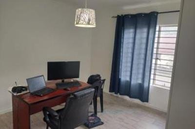 2 Bedroom Apartment / Flat for Sale in Ferndale