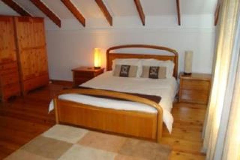 2 Bedroom Apartment / Flat to Rent in Constantia Heights-9