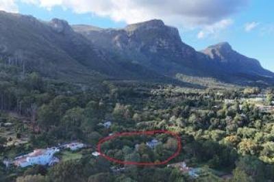 2 Bedroom Apartment / Flat to Rent in Constantia Heights