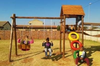 2 Bedroom Townhouse to Rent in Protea Glen