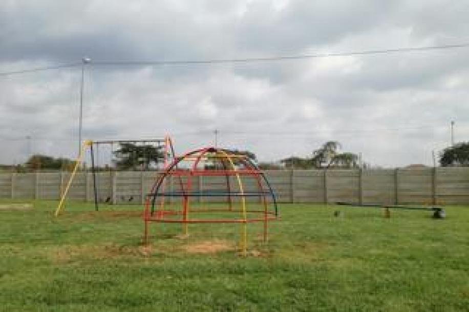 2 Bedroom Townhouse to Rent in Protea Glen-14
