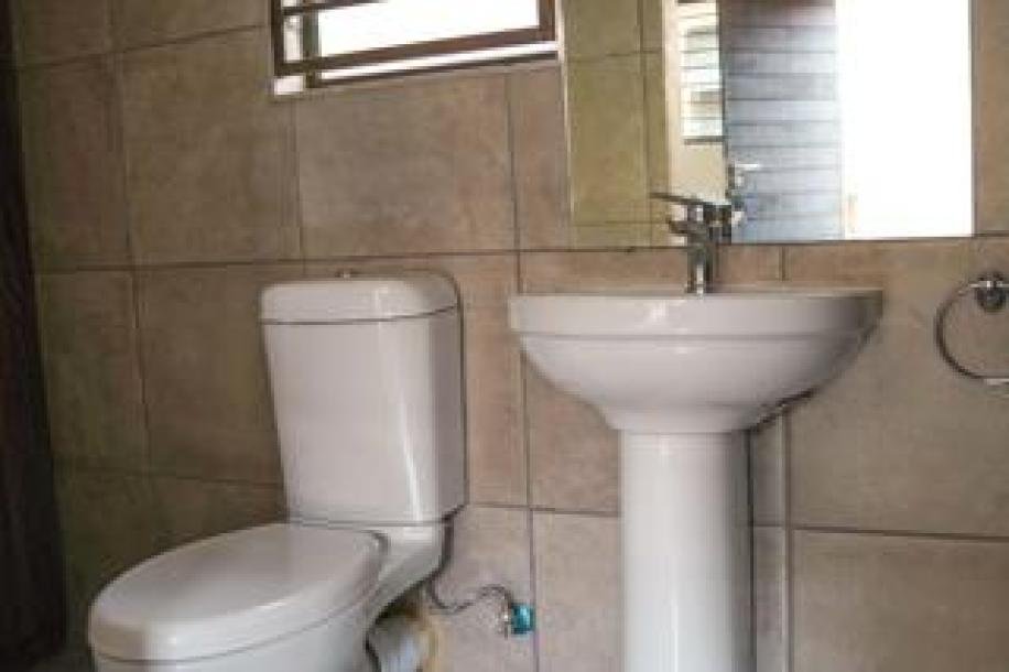 1 Bedroom Apartment / Flat to Rent in Protea Glen-4