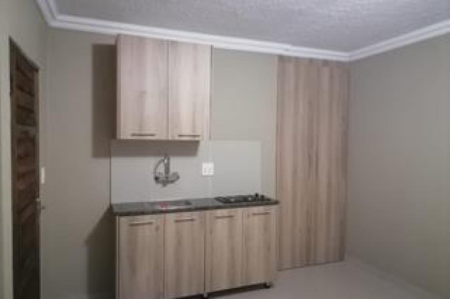 1 Bedroom Apartment / Flat to Rent in Protea Glen-11