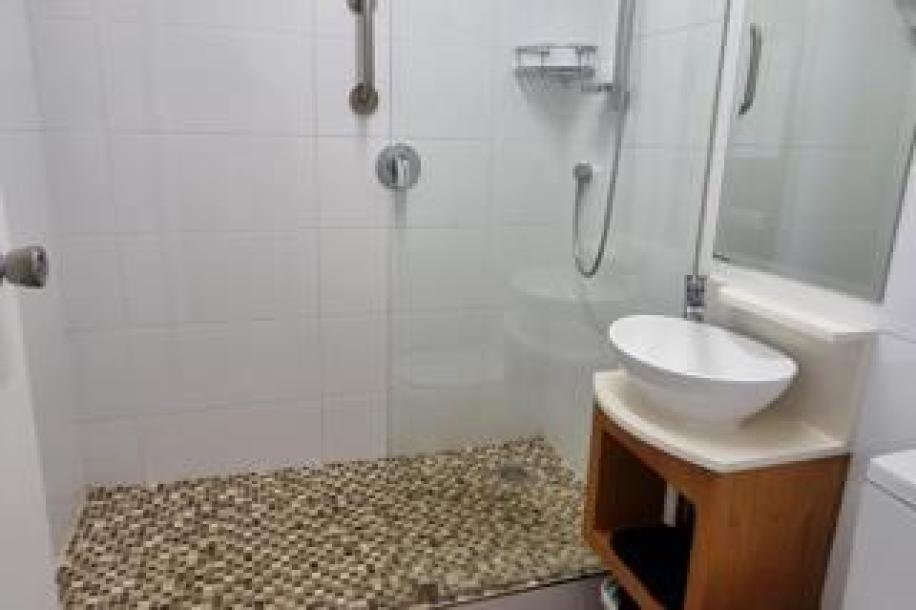 2 Bedroom Apartment / Flat to Rent in North Beach-9