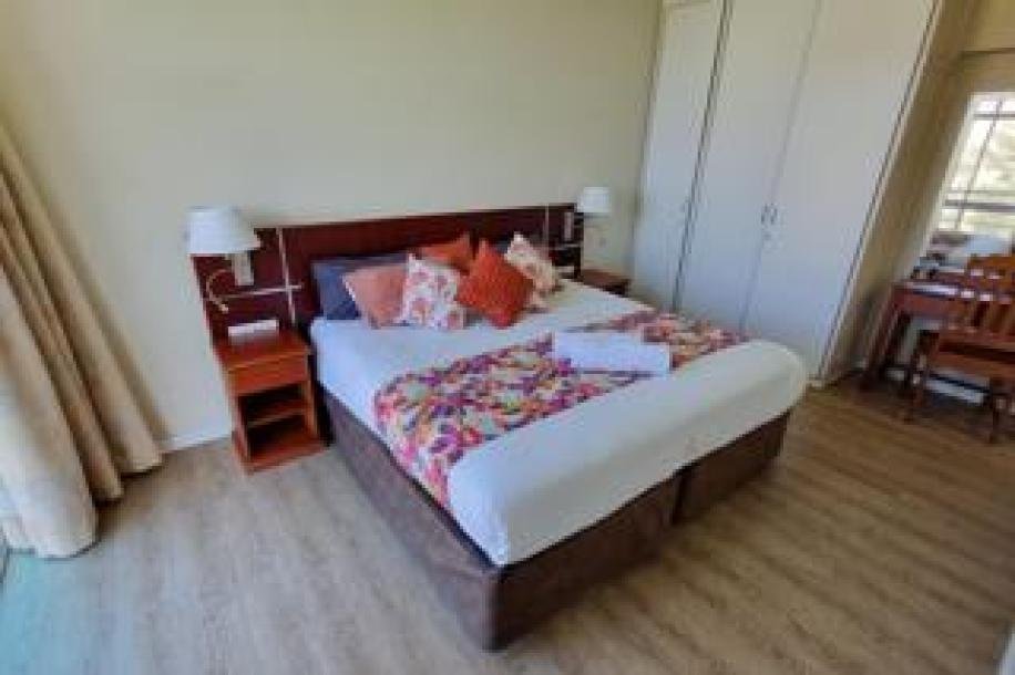2 Bedroom Apartment / Flat to Rent in North Beach-7