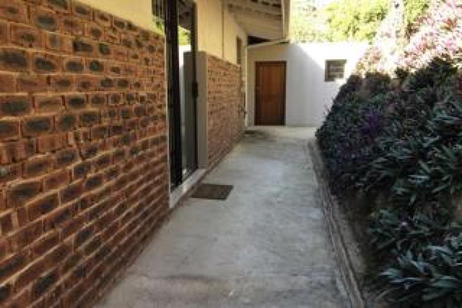 1 Bedroom Apartment / Flat to Rent in Westville-5