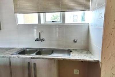 2 Bedroom Townhouse to Rent in Winchester Hills