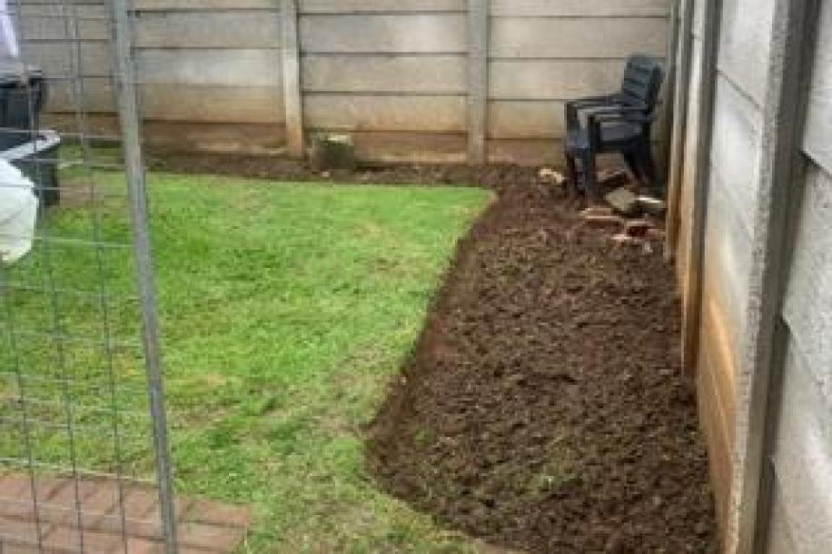 2 Bedroom House to Rent in Alveda-8