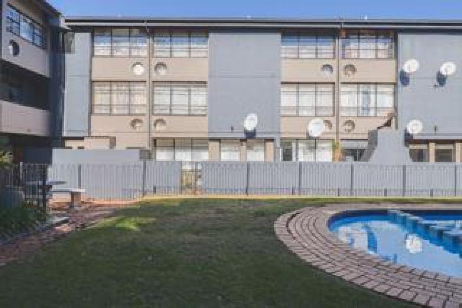 3 Bedroom Townhouse for Sale in Valhalla-20