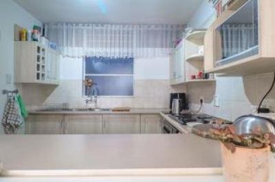 3 Bedroom Townhouse for Sale in Valhalla