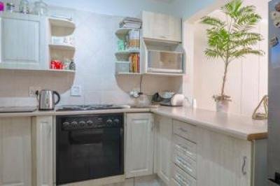 3 Bedroom Townhouse for Sale in Valhalla