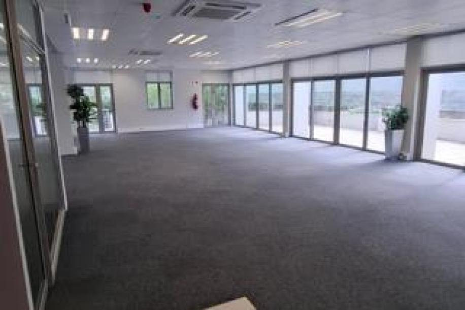 Commercial Property for Sale in Century City-9