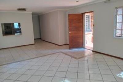 3 Bedroom Townhouse for Sale in Ridgeway