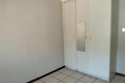 3 Bedroom Townhouse for Sale in Ridgeway