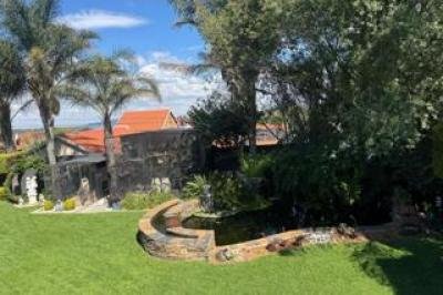 5 Bedroom House for Sale in Winchester Hills