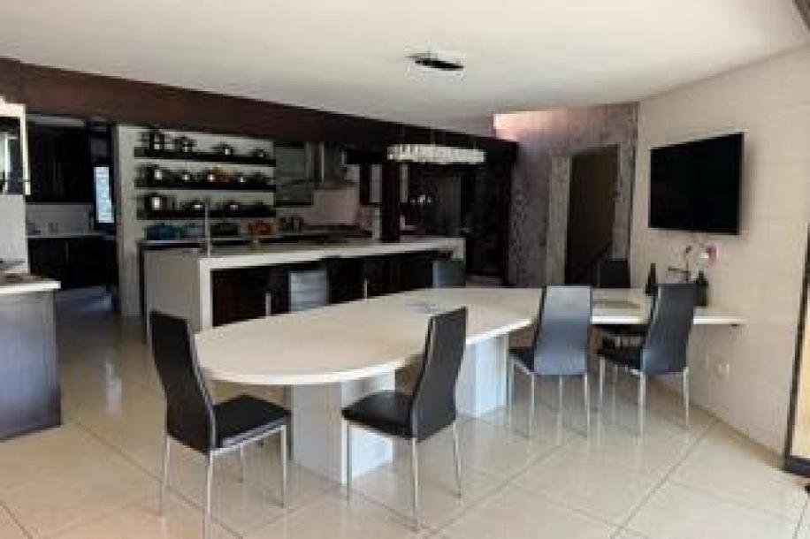 5 Bedroom House for Sale in Winchester Hills-7