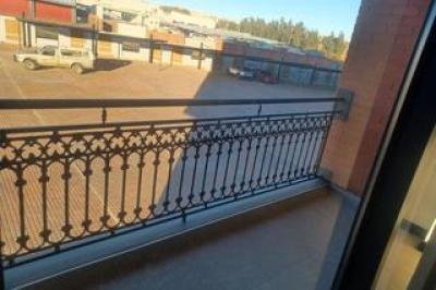 Apartment / Flat to Rent in Corridor Hill