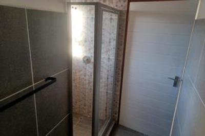 Apartment / Flat to Rent in Corridor Hill